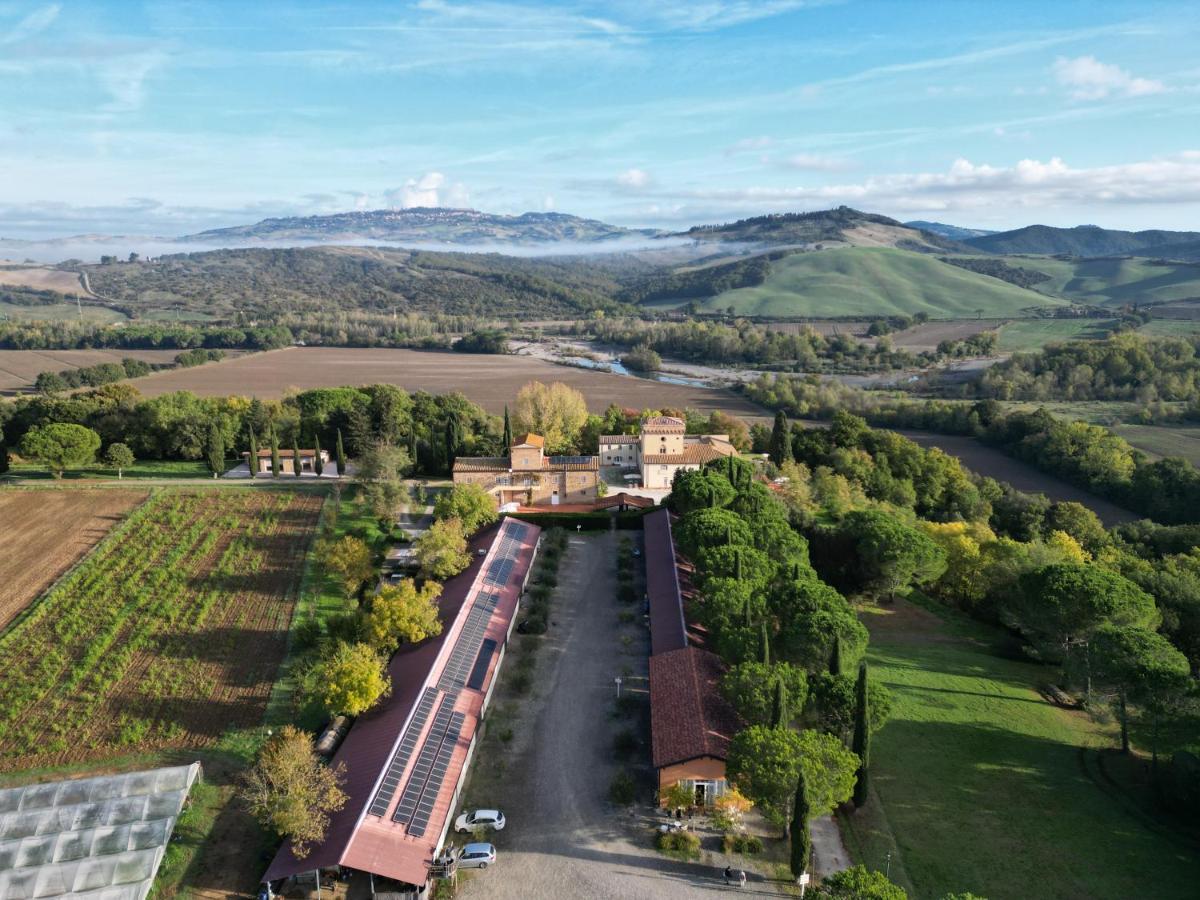 Bioagriturismo Il Cerreto Pomarance Exterior photo